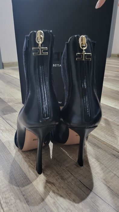 Elisabetta Franchi летни боти