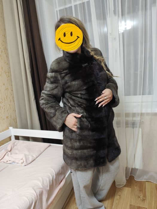 Шуба норковая ..