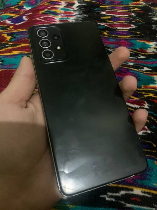 Samsung A52.         .