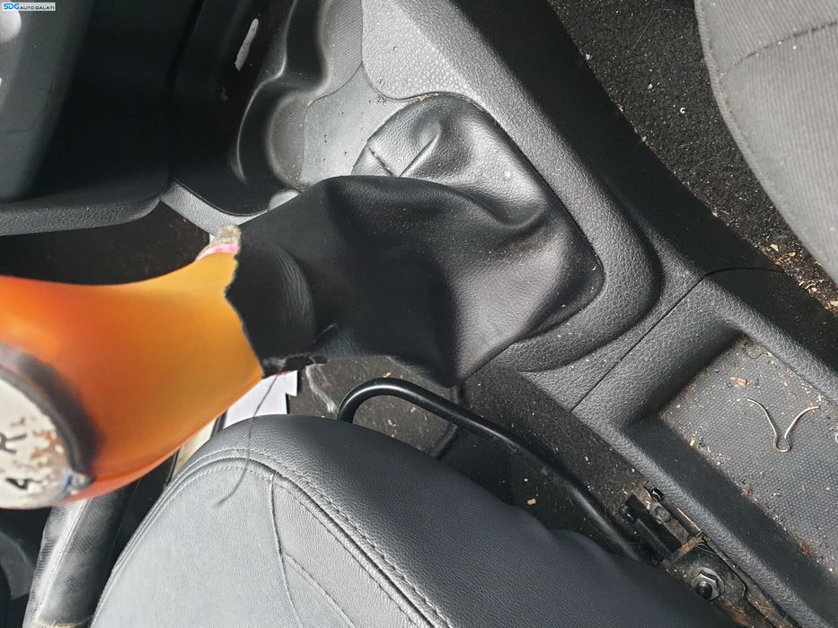 Nuca cu Manson in 5 Trepte de la Schimbator Trepte Viteze Dacia Sandero 2 2012 - 2016 (cu uzura) [Q0524]
