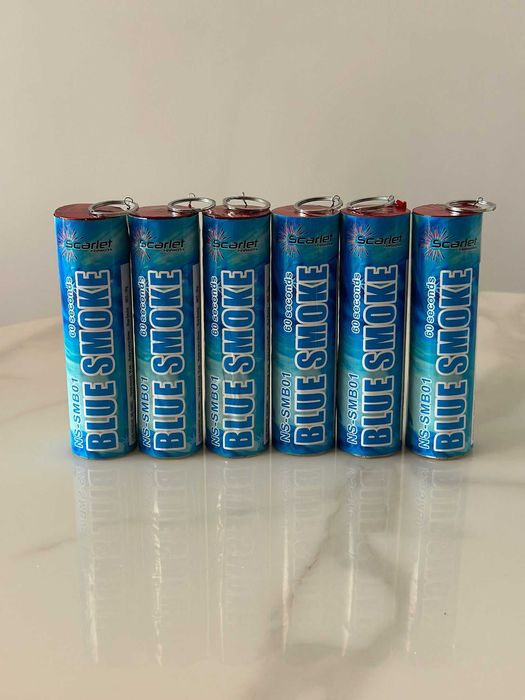 Artificii de zi fumigene colorate