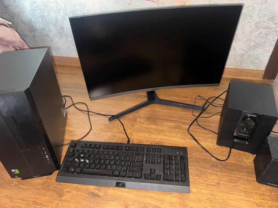 Компьютер сатылады