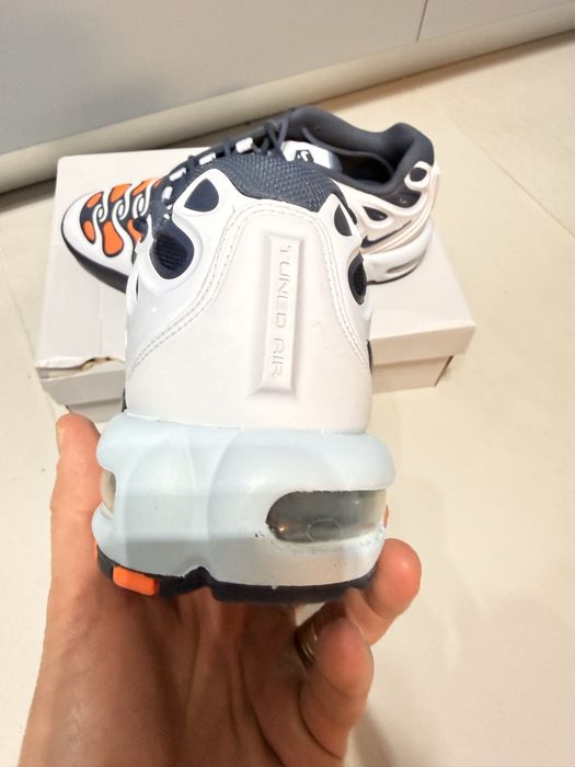 Nike Air Max Plus Drift Football Grey