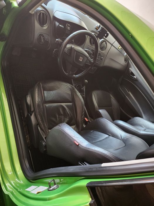 Vând  SEAT  Ibiza
