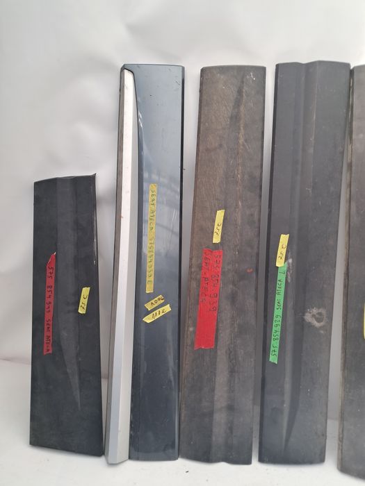 Лайсна  Врата  лайсна задна броня Праг Seat Ateca