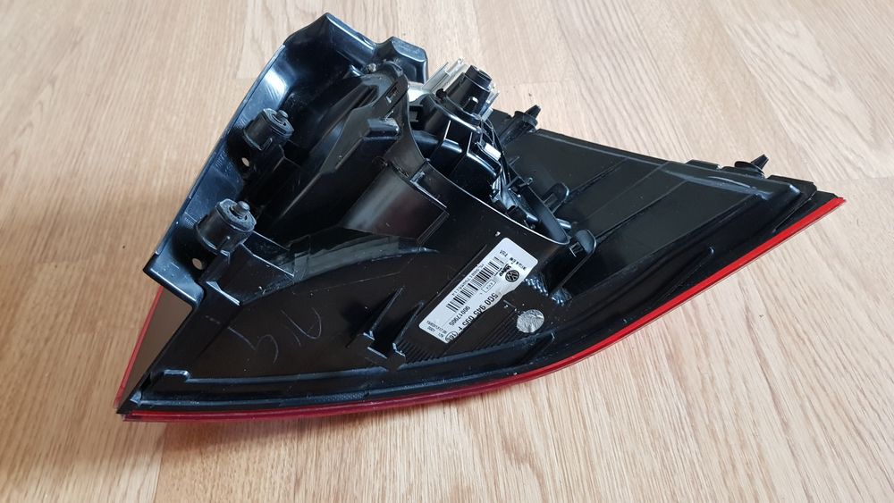 Lampa stop tripla stanga VW Golf 7 VII