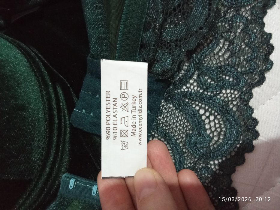 Ayollar ichki kiyimi