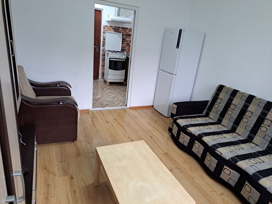 Garsoniera de închiriat 1300lei