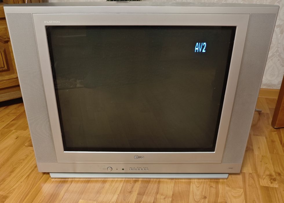 Телевизор LG рабочий