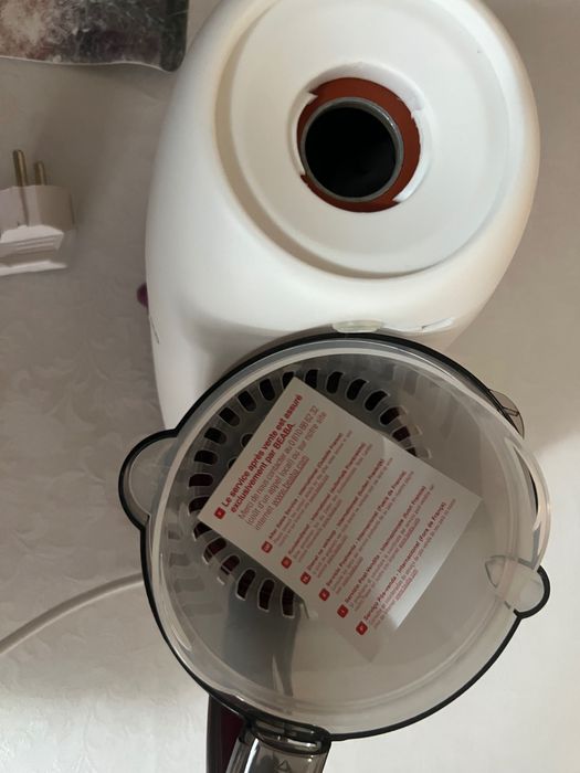 Уред за преготвянеинатбебешка храна,Babycook,4 v 1 ,BEABA