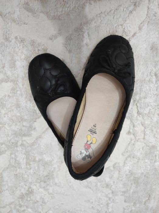 Продам балетки Zara на девочку.