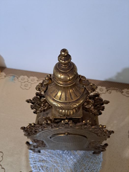 Ceas FRANZ HERMLE IMPERIAL BAROQUE 8 days Alamă/Bronz 8 DAY Clock 1982