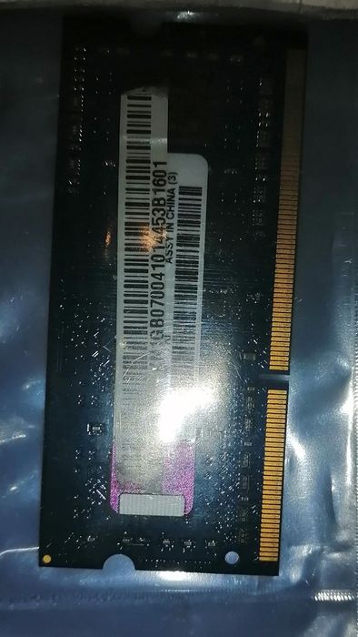 RAM памет DDR3.  .