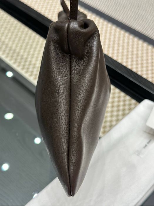 Geanta The Row XL Bourse