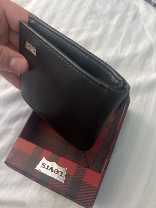Черен Портфейл Levi's