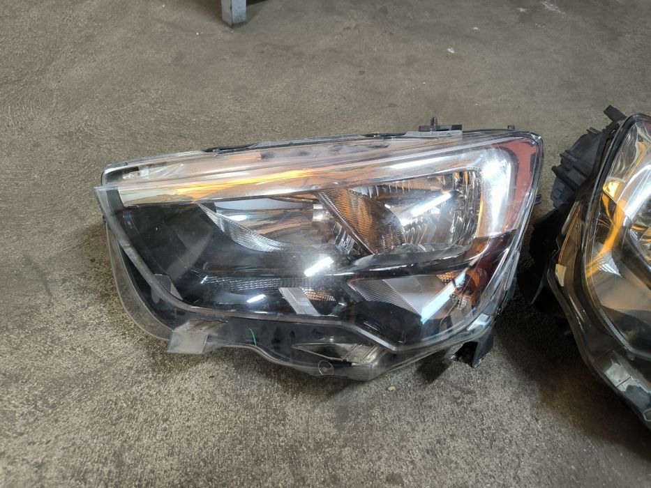 Фарове за Opel Combo