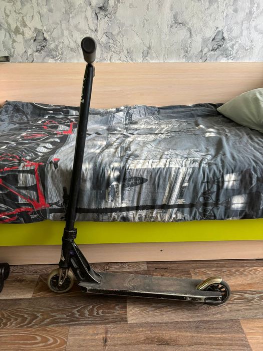 Трюковой самокат