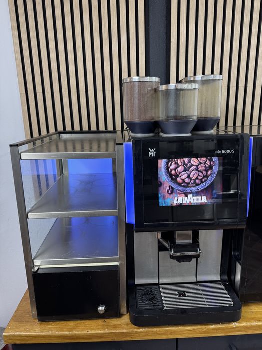 Espressor/ Aparat de cafea WMF 5000s sistem SIROPURI si CARD/2018