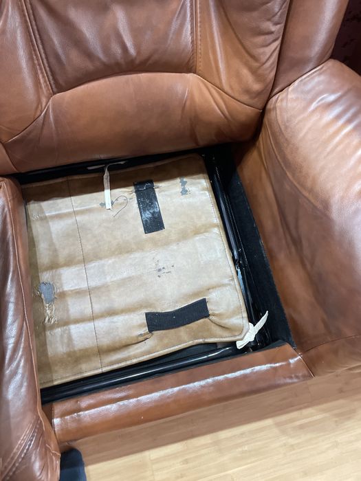 Диван коженный + кресла