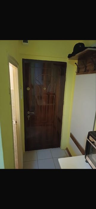 Vând garsoniera confort 3, 12 mp sau schimb cu gars in Turda
