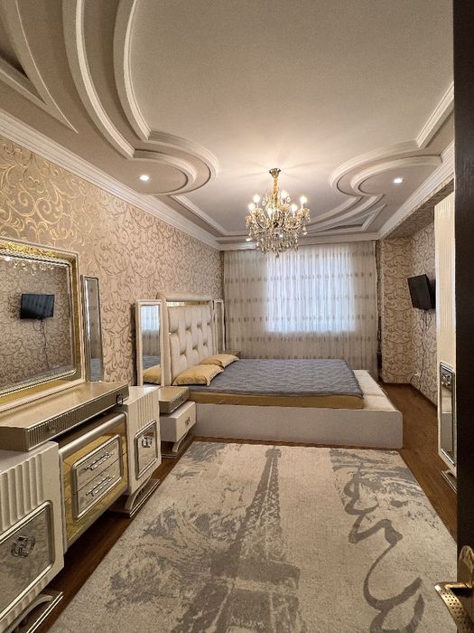 Нукус кинотеатр 5 хона 160 m2. 5/9/9