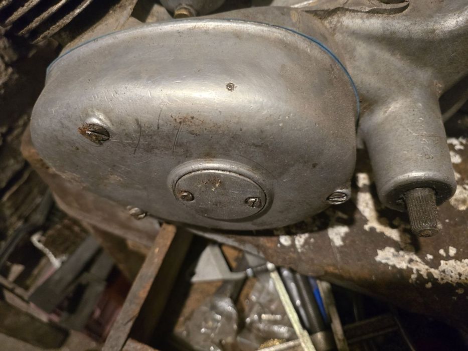 двигател за симсон ср2