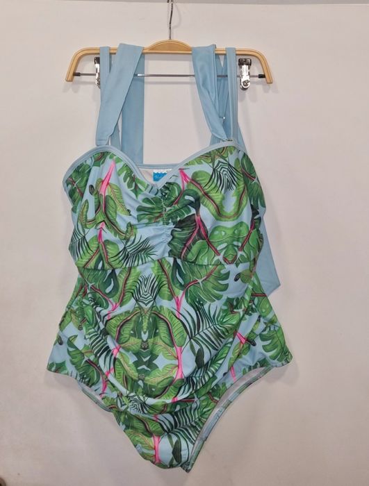 Дамски цели бански - големи размери