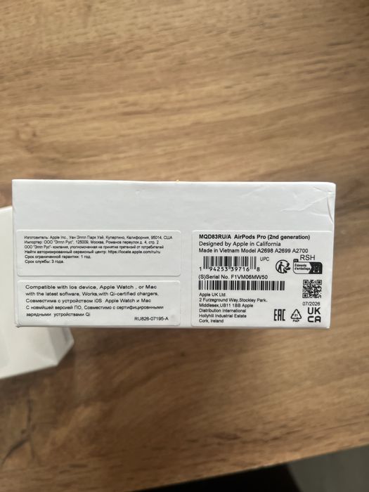 Продам Airpods pro новый