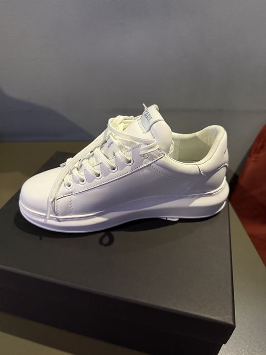 Pantofi sport Karl Lagerfend originali !!!