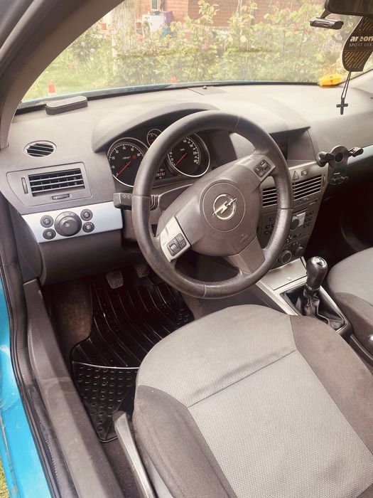 OPEL Astra 2005 — imagine 5