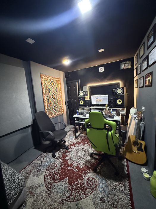 Studio ovoz yozishga stodio