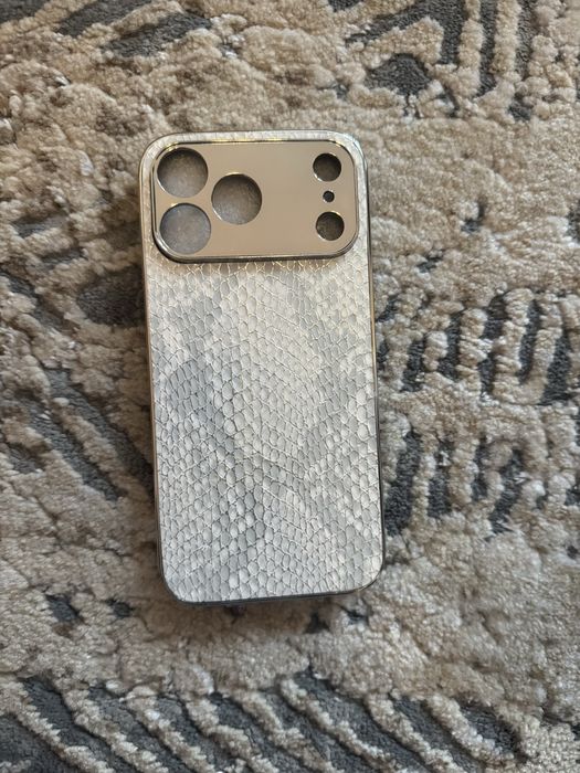 Калъфи за iphone 17 pro max,iphone 13 pro max,iphone 11