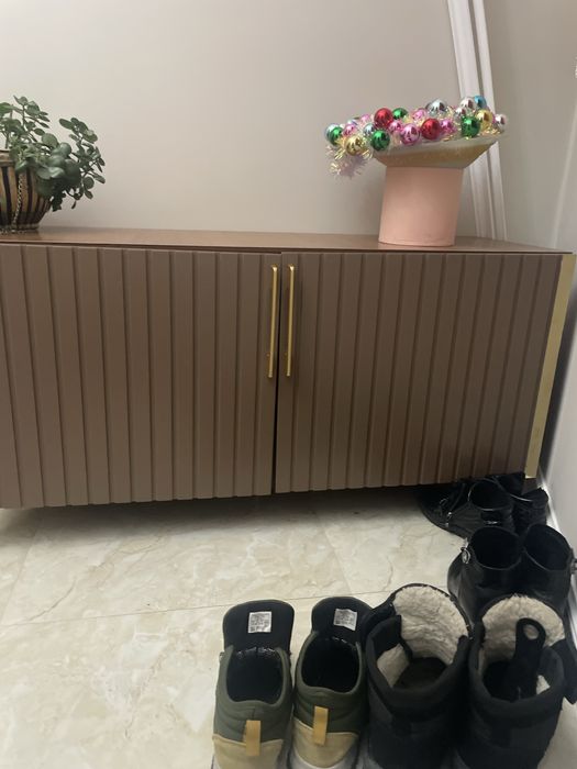 Тумба для обуви. ( наверное )