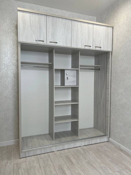 Шкаф купе антресоль