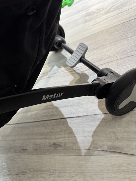 Продам коляску для новорожденных