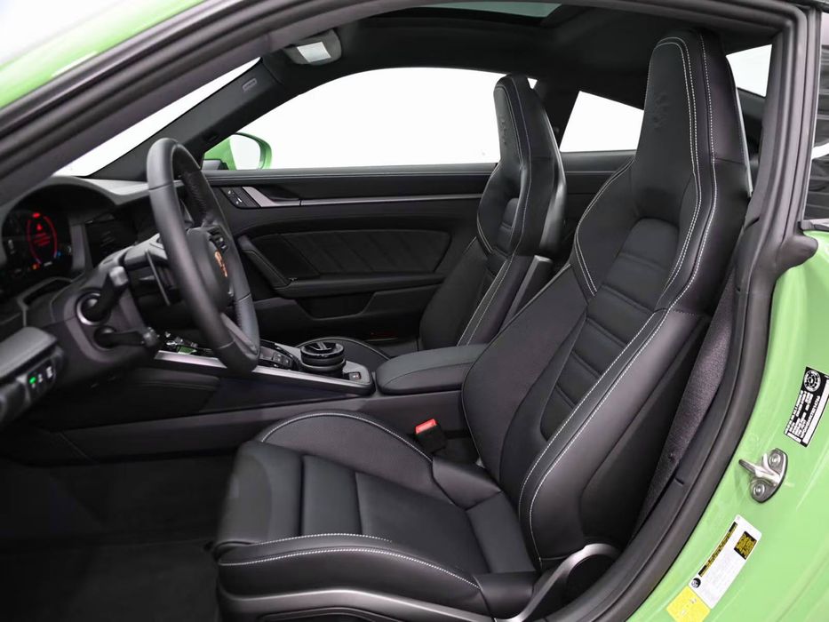 Porsche 911 Carrera 4S 2026