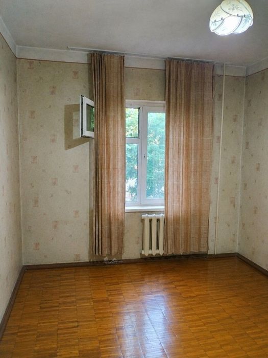 Юнусабад 15 метро Туркестан 2/2/4 балкон 2х6м 62м²