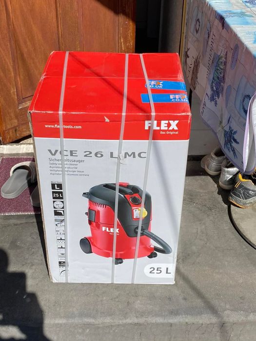 Жираф с прахосмукачка Flex wst 700vv