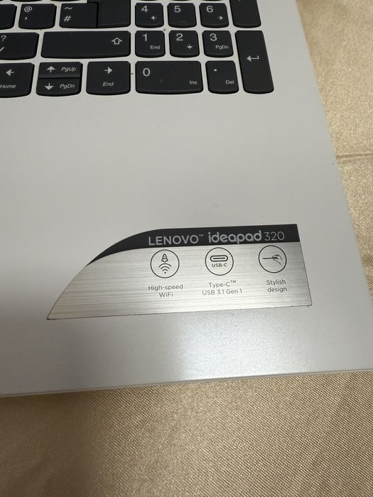 Laptop Lenovo Ideapad 320 impecabil nou negociabil