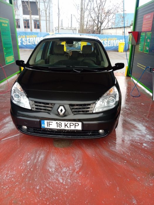 Vând scenic 2 1.5 dci 6 trepte 106 cp