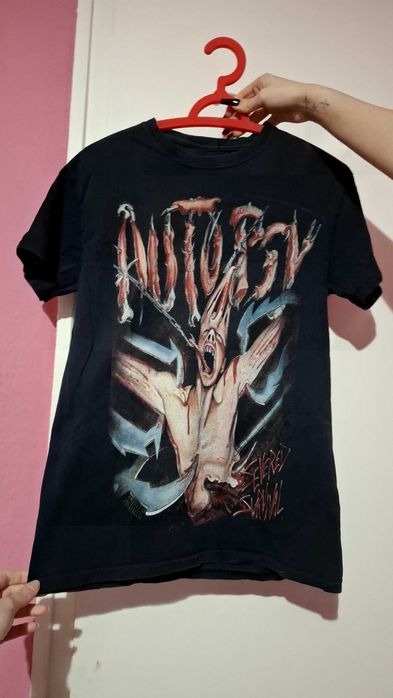 Блузи от различни марки