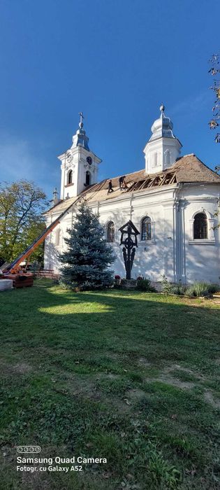 Servicii  și Mentenanță  Acoperișuri din Țiglă pt Asoc. de Proprietari