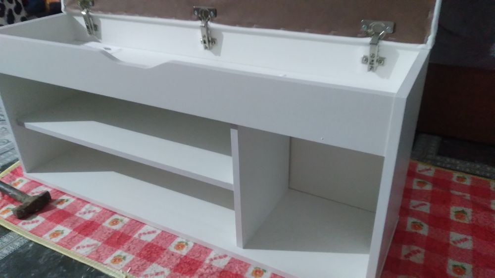 Продам полку по обувь 33000. ТОРГ