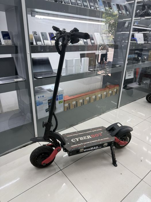 Zap Amanet Vitan - Trotineta Electrica - SpeedXMax Cyberbot Golf