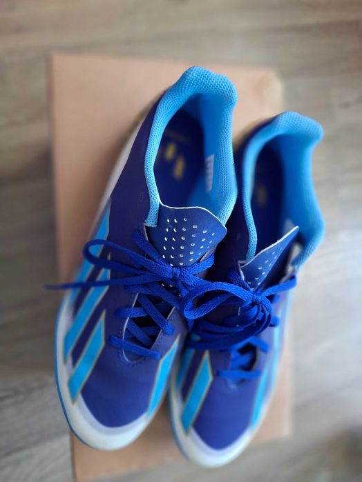 Стоножки Adidas за футбол