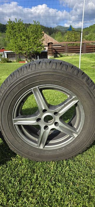 Noi - 1500 lei Oferta 4 Anvelope Michelin Cross 235/60/16. 104H