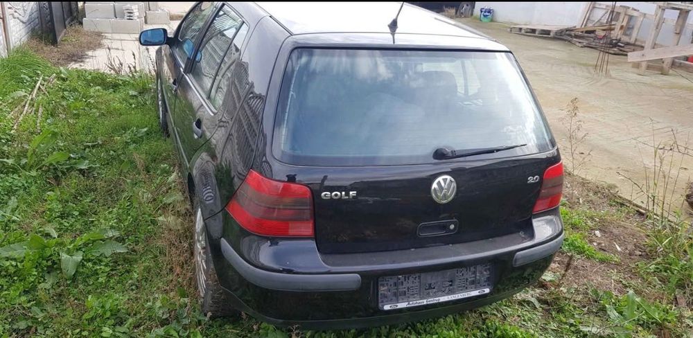 Volkswagen golf 4