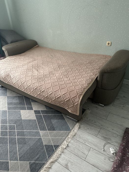 Продается раскладной диван