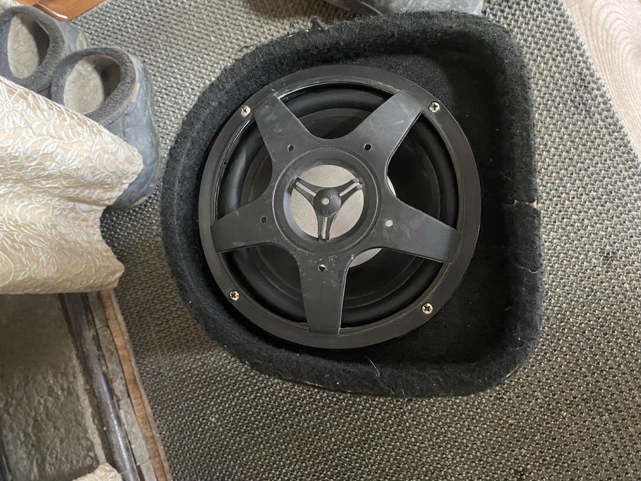 Продам Саб  буфер