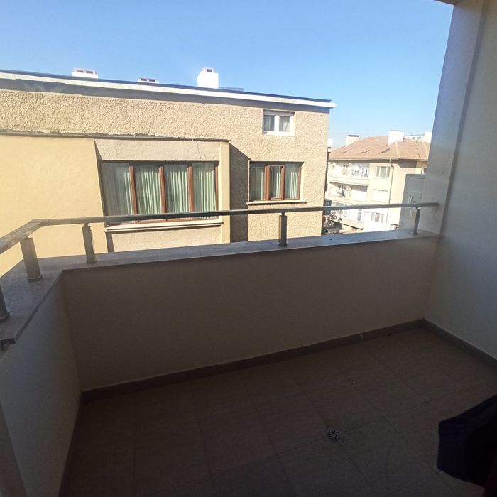 Продава се Тристаен апартамент в с. Долно Сахране, Област Стара Загора - 102 кв.м за 1445 €/кв.м - Снимка #6